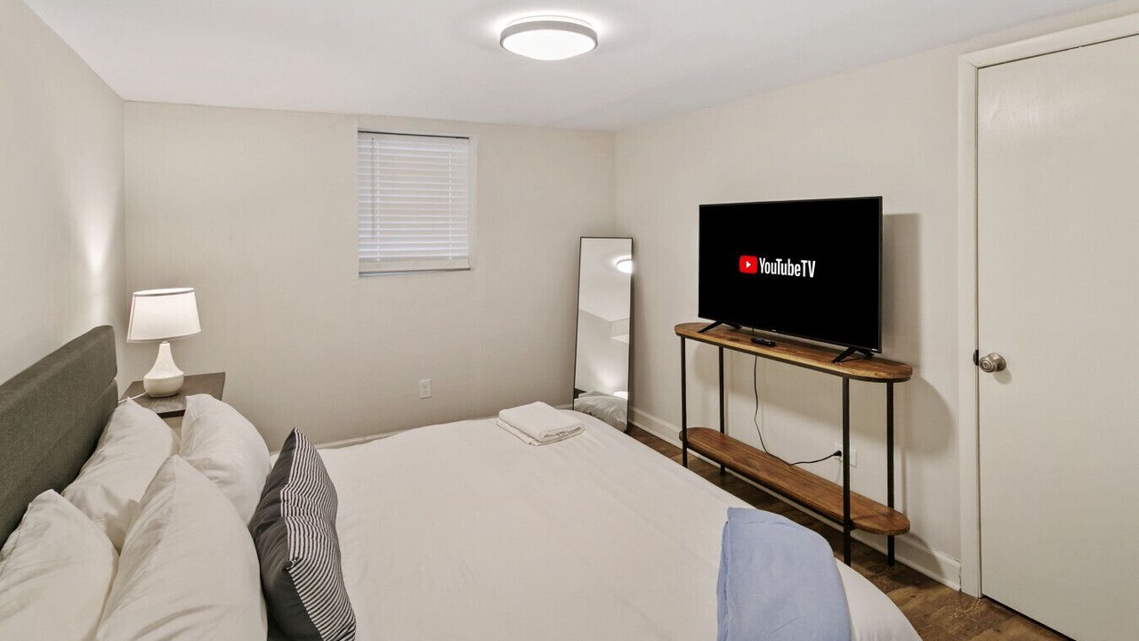 Photo of Bedroom in Libertyville