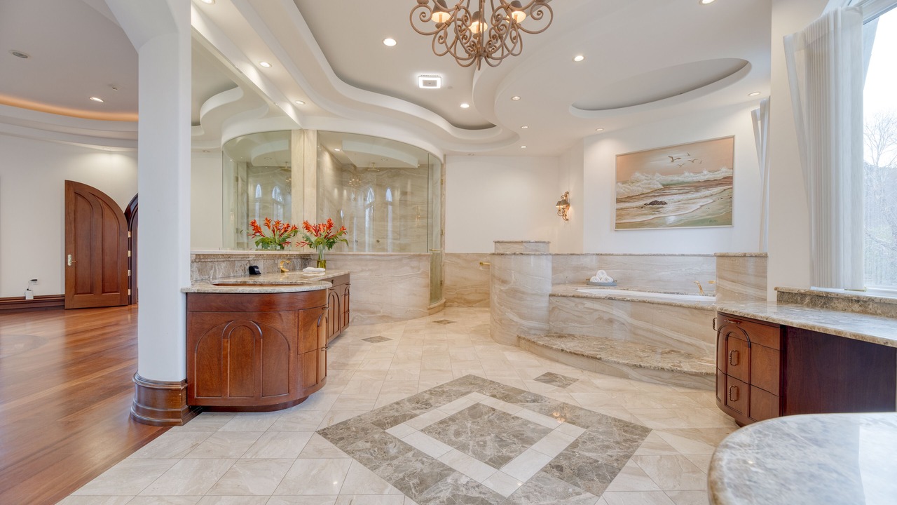 Photo of Bathroom in Dameron