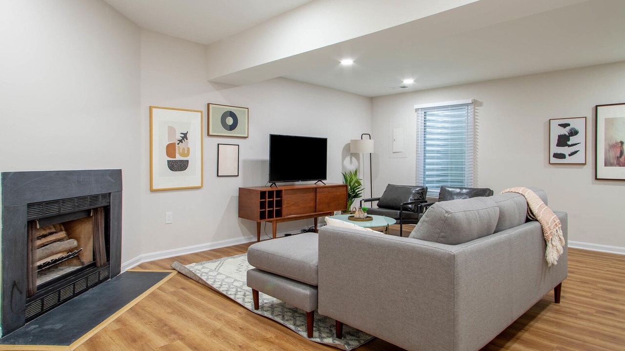 Photo of Livingroom in Fairfax