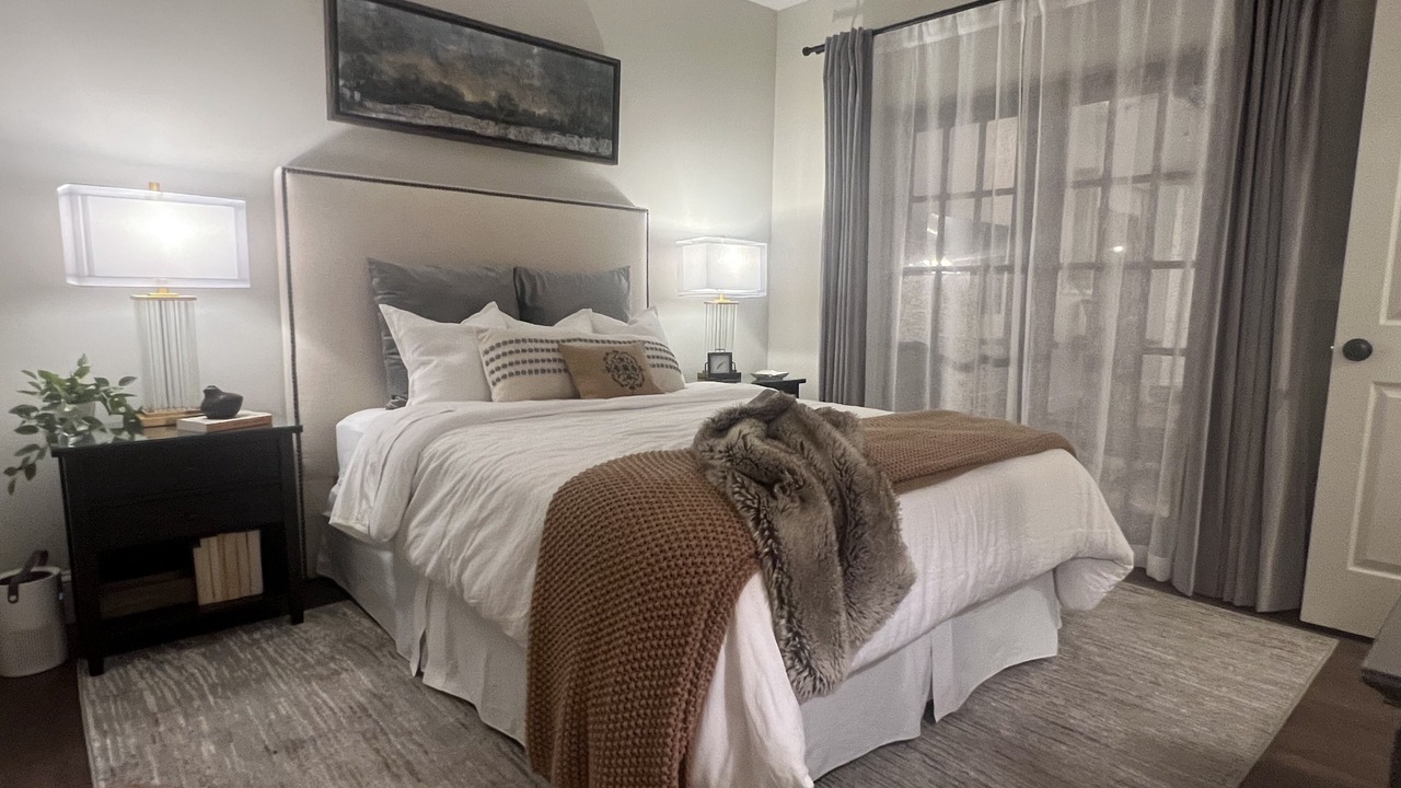 Photo of Bedroom in Roswell
