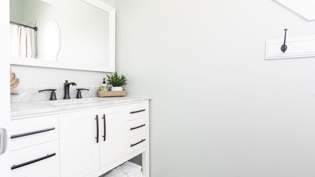 Photo of Bathroom in North Topsail Beach