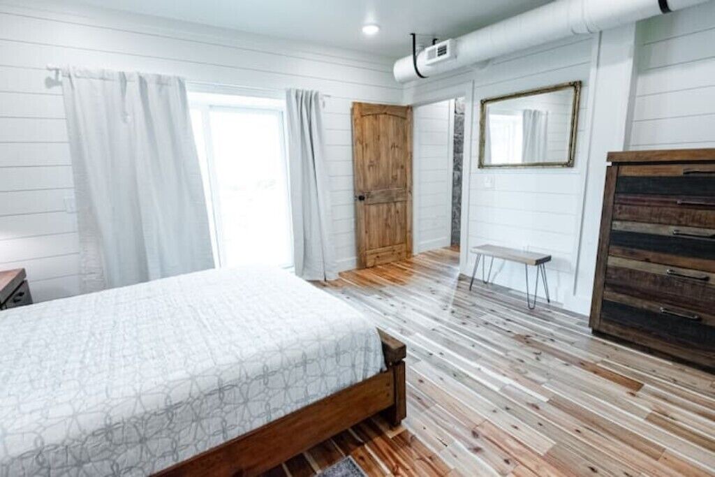 Photo of Bedroom in Cullman