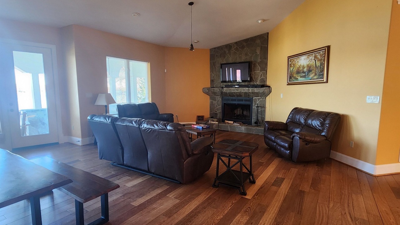 Photo of Livingroom in Mineral