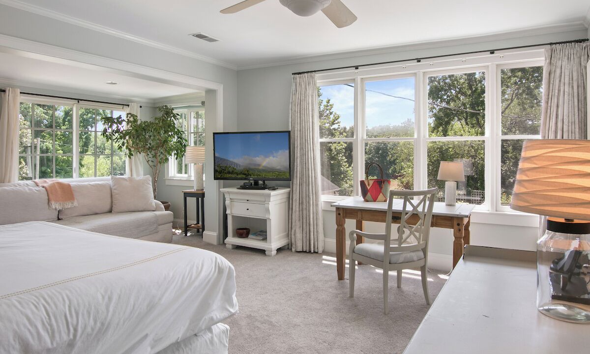 Photo of Bedroom in Upperville