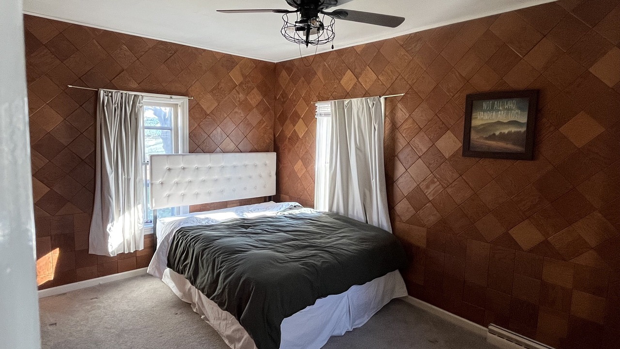 Photo of Bedroom in Kaneville