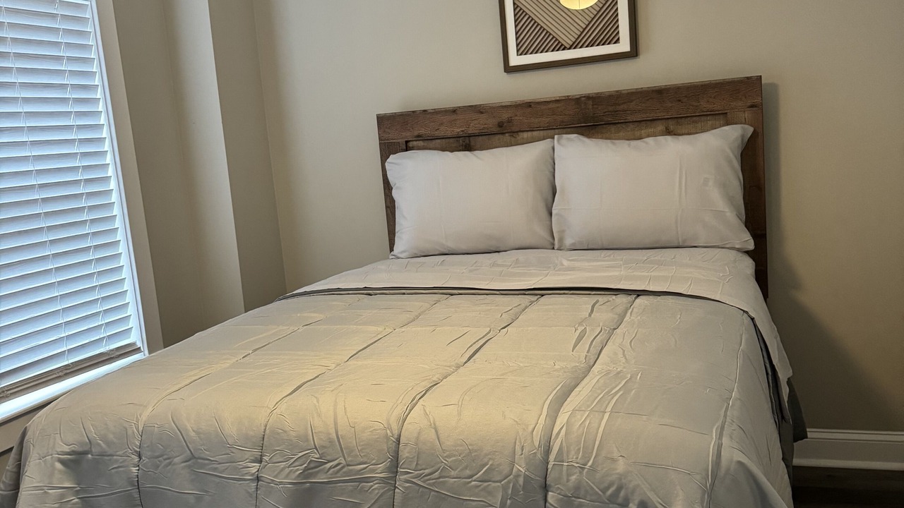 Photo of Bedroom in Downtown Baltimore