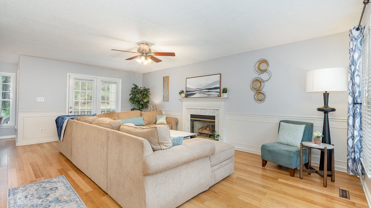Photo of Livingroom in Durham