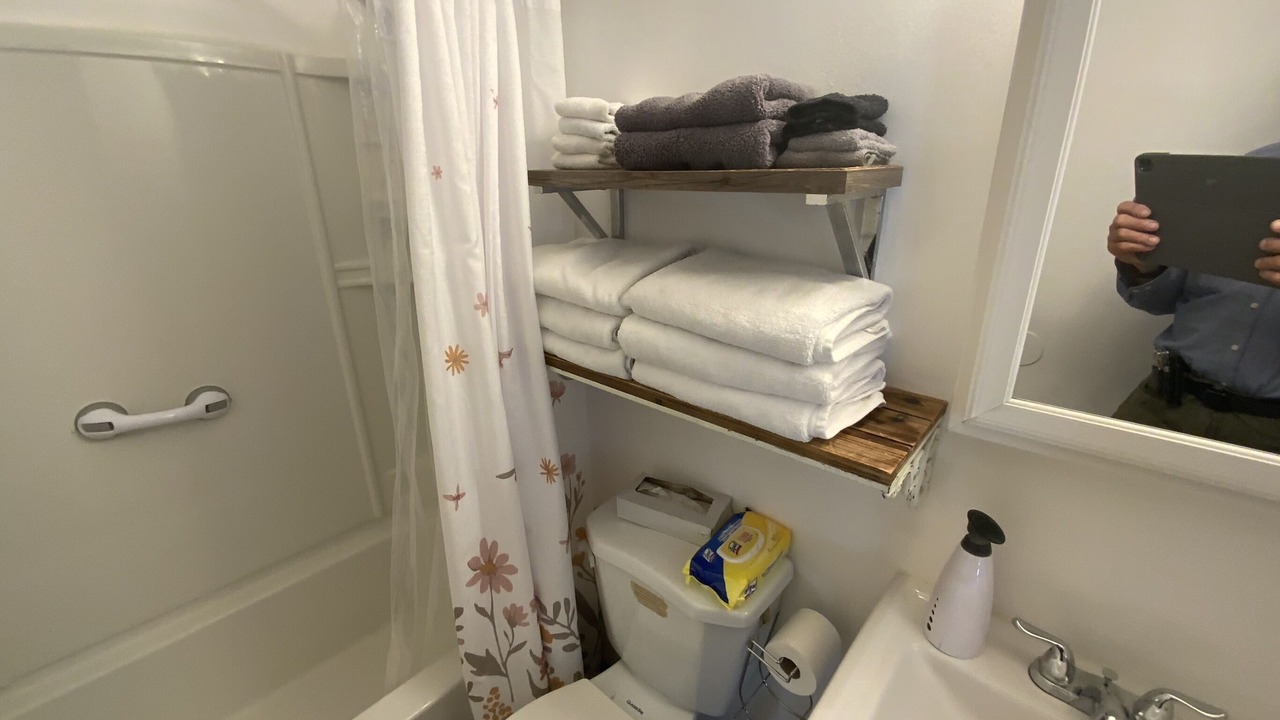 Photo of Bathroom in Elk Mills