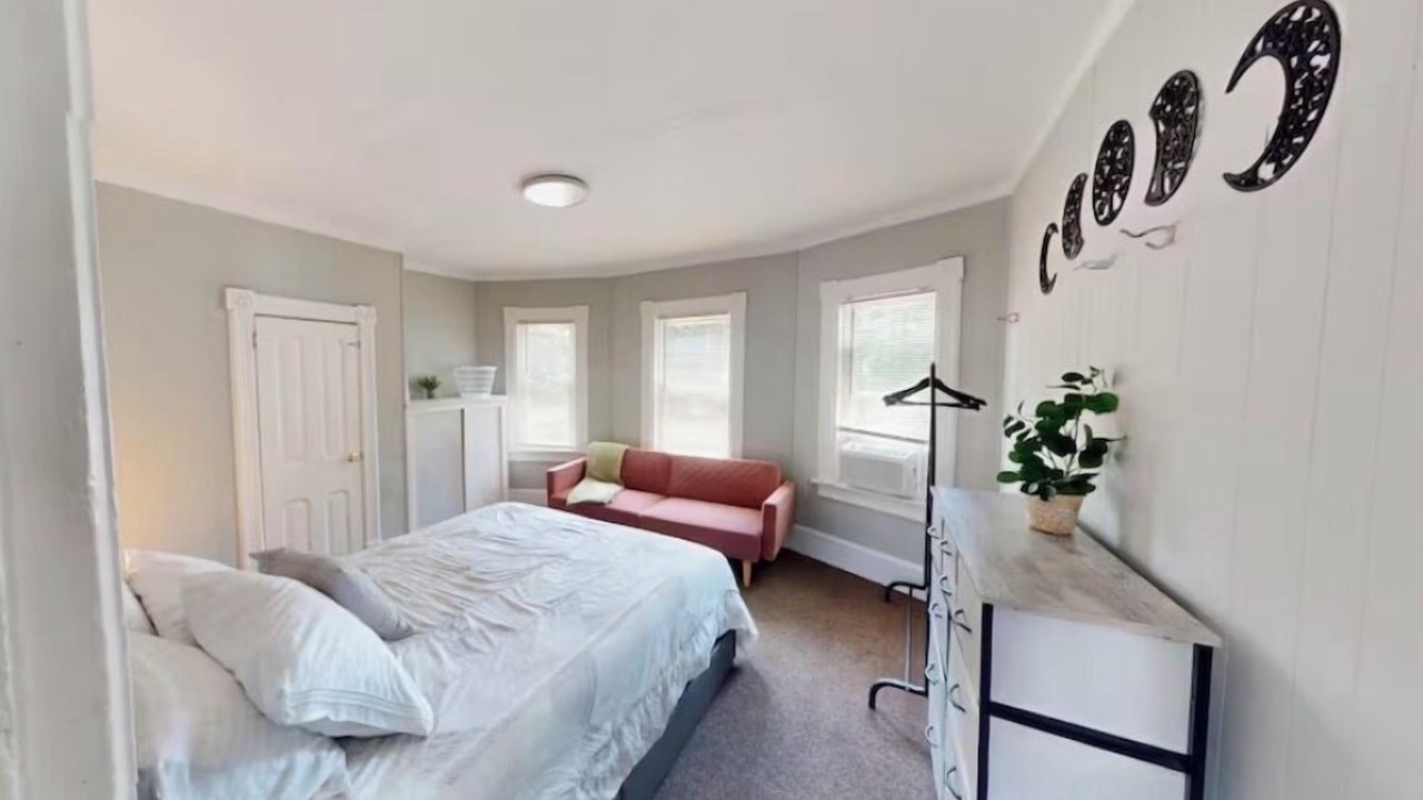 Photo of Bedroom in Clayton