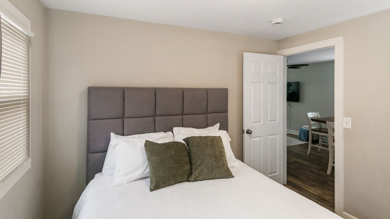 Photo of Bedroom in Libertyville