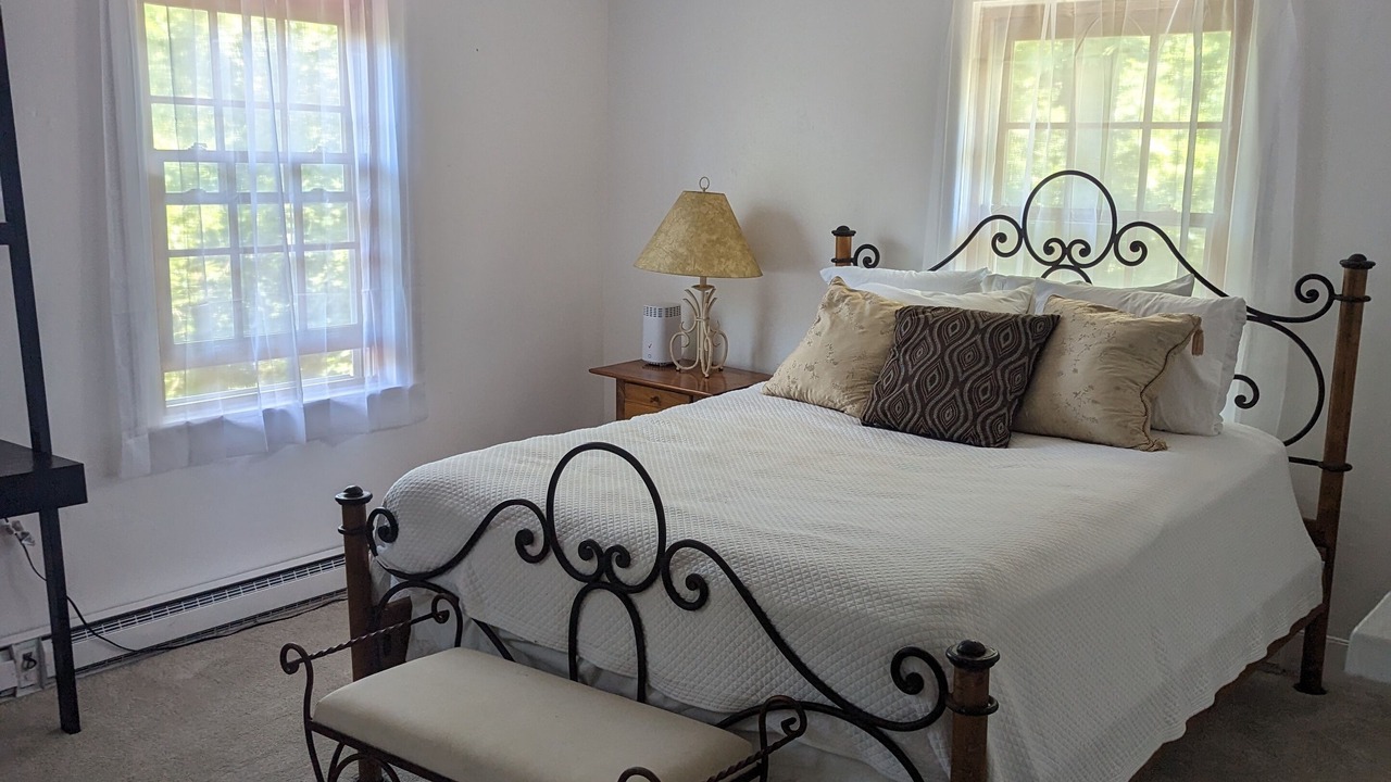 Photo of Bedroom in Aldie