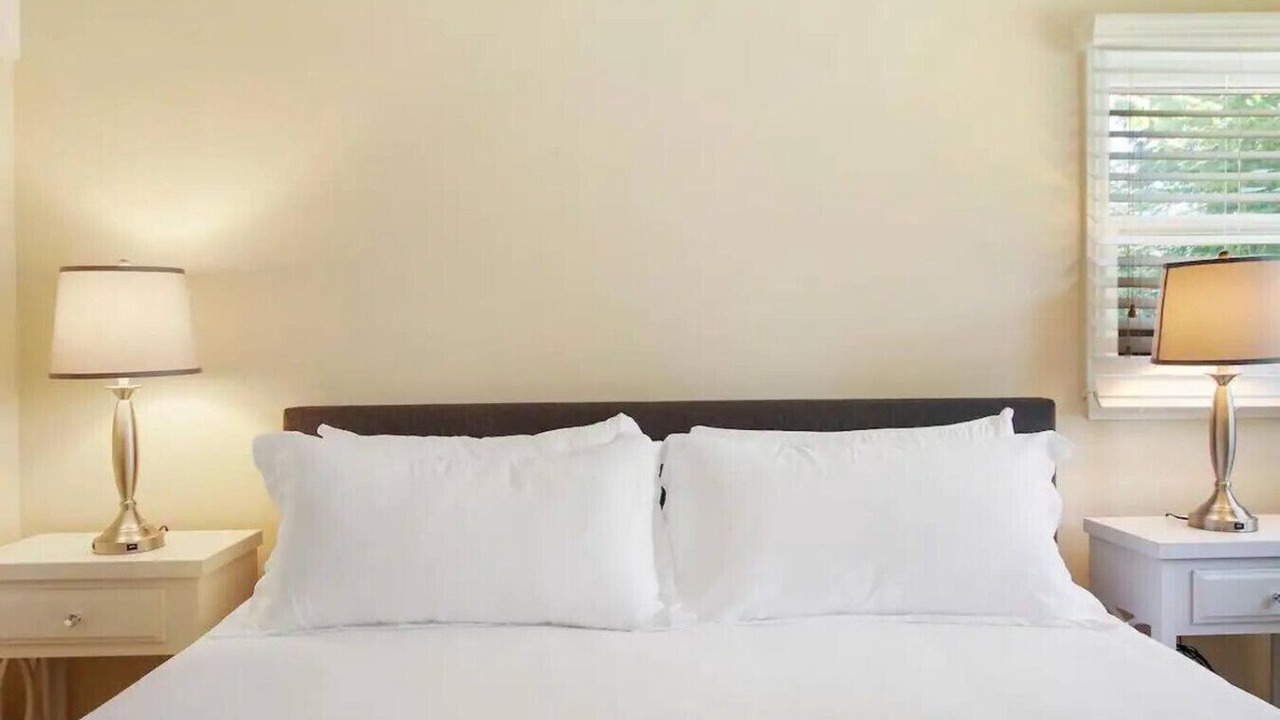 Photo of Bedroom in Russell