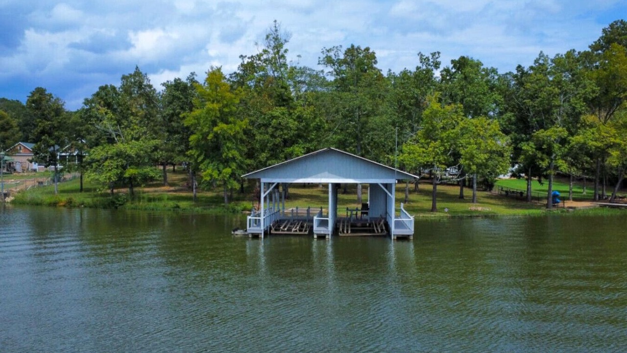 Photo of Outdoor in Cedar Bluff