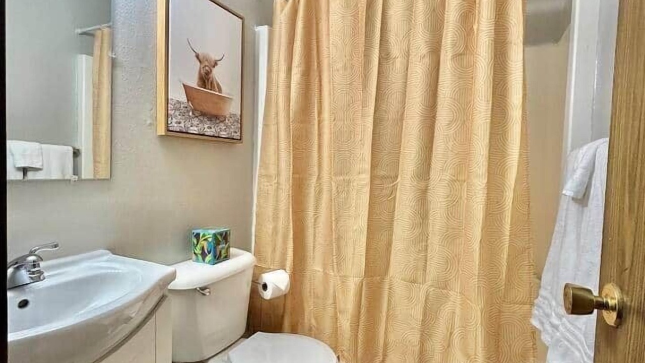 Photo of Bathroom in Marion