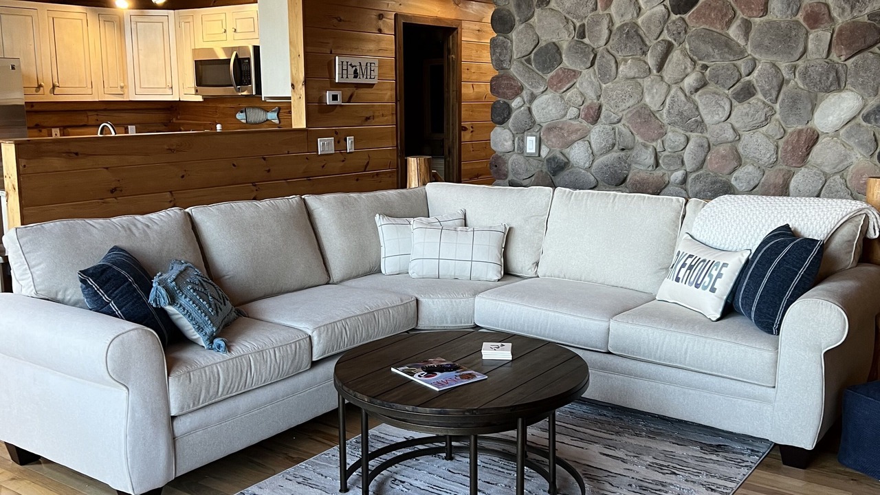 Photo of Livingroom in Plainwell