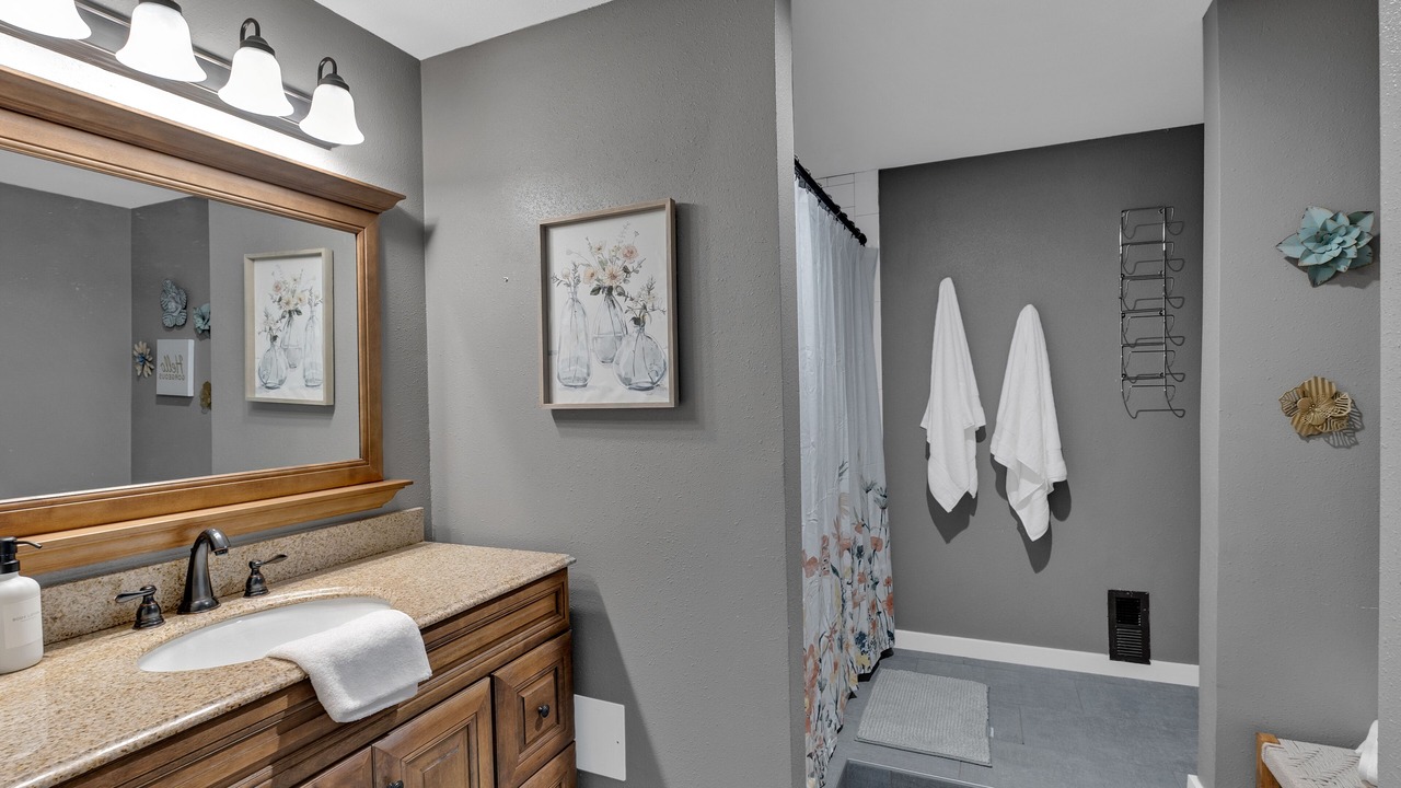 Photo of Bathroom in Oakhurst