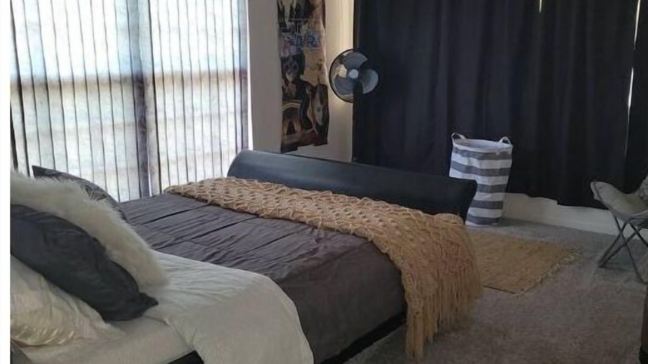 Photo of Bedroom in Algonquin