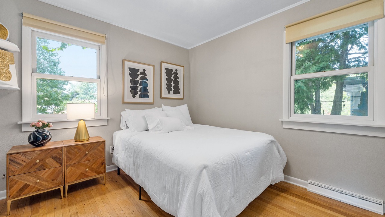 Photo of Bedroom in University Heights
