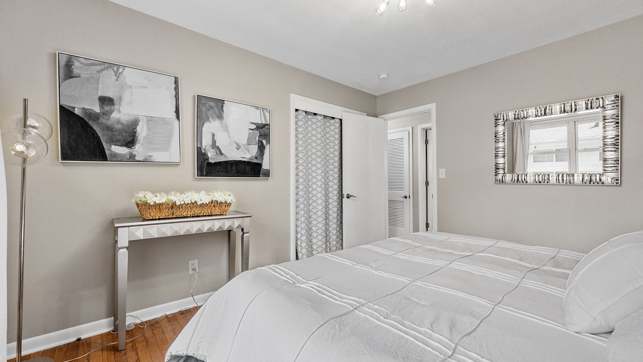 Photo of Bedroom in University Heights
