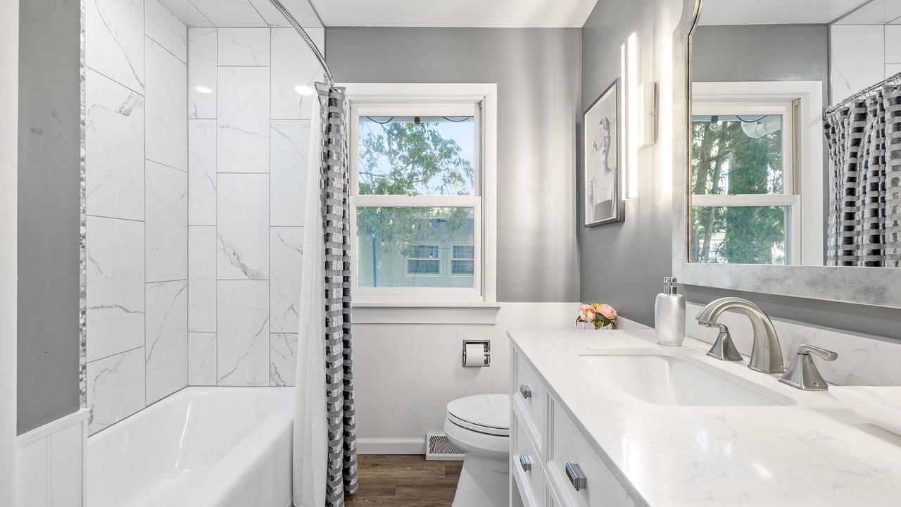 Photo of Bathroom in University Heights