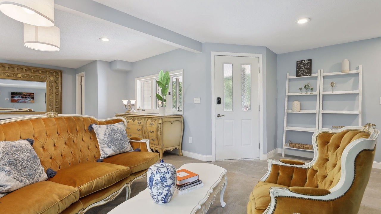 Photo of Livingroom in Webster
