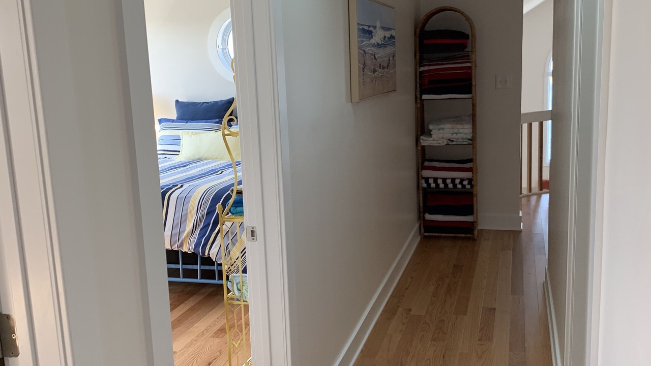 Photo of Bedroom in Townsend's Inlet