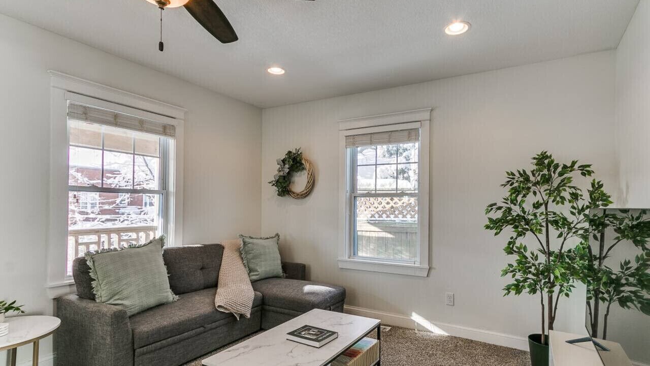 Photo of Livingroom in Des Moines