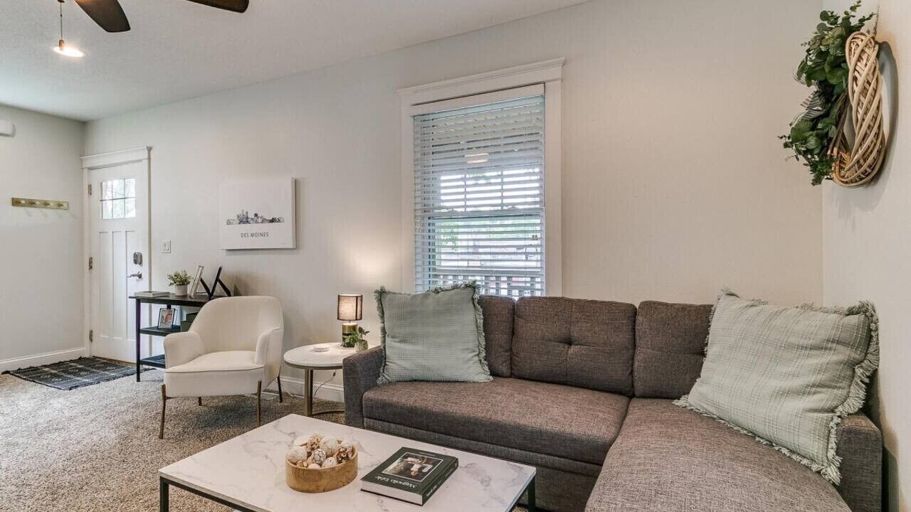 Photo of Livingroom in Des Moines