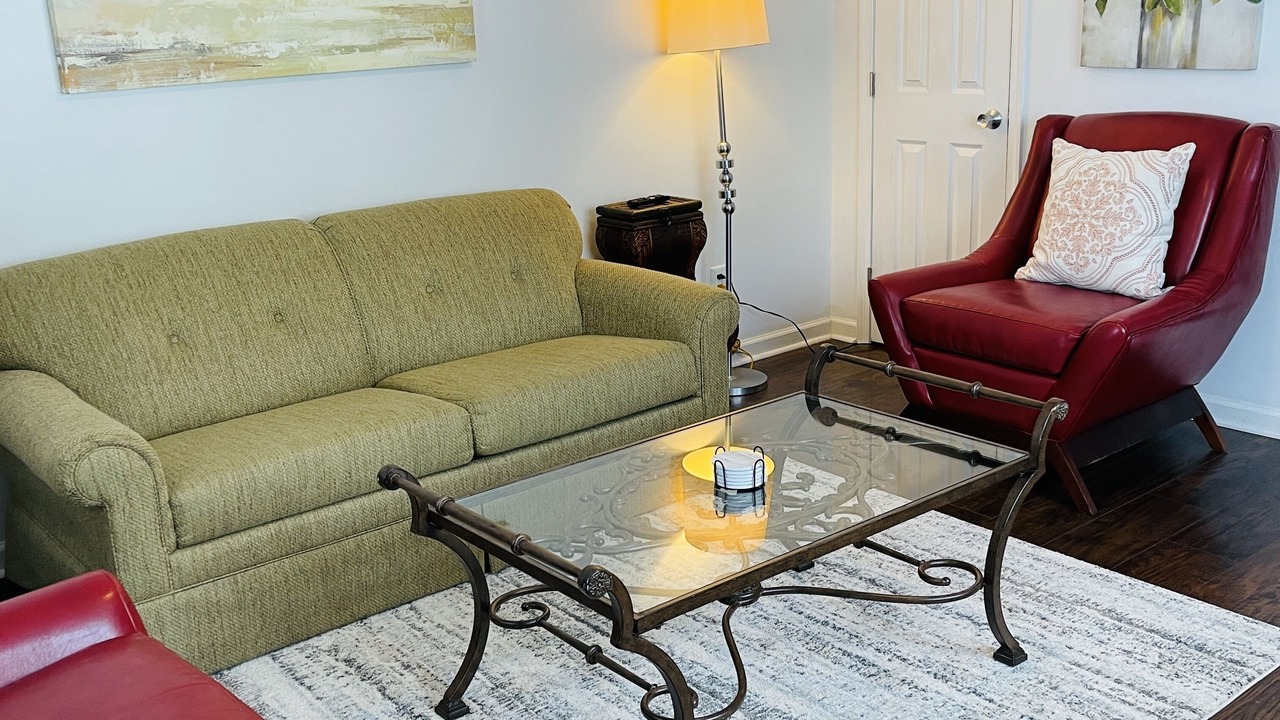 Photo of Livingroom in Pendleton