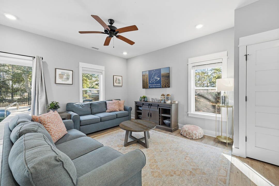 Photo of Bedroom in Monteray Shores
