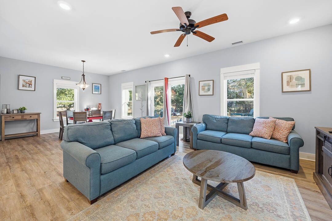 Photo of Bedroom in Monteray Shores