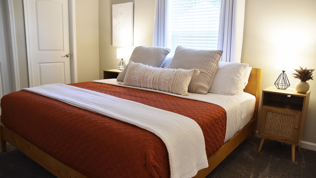 Photo of Bedroom in Newark