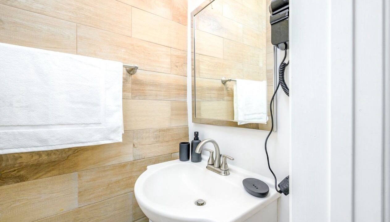 Photo of Bathroom in Mount Rainier