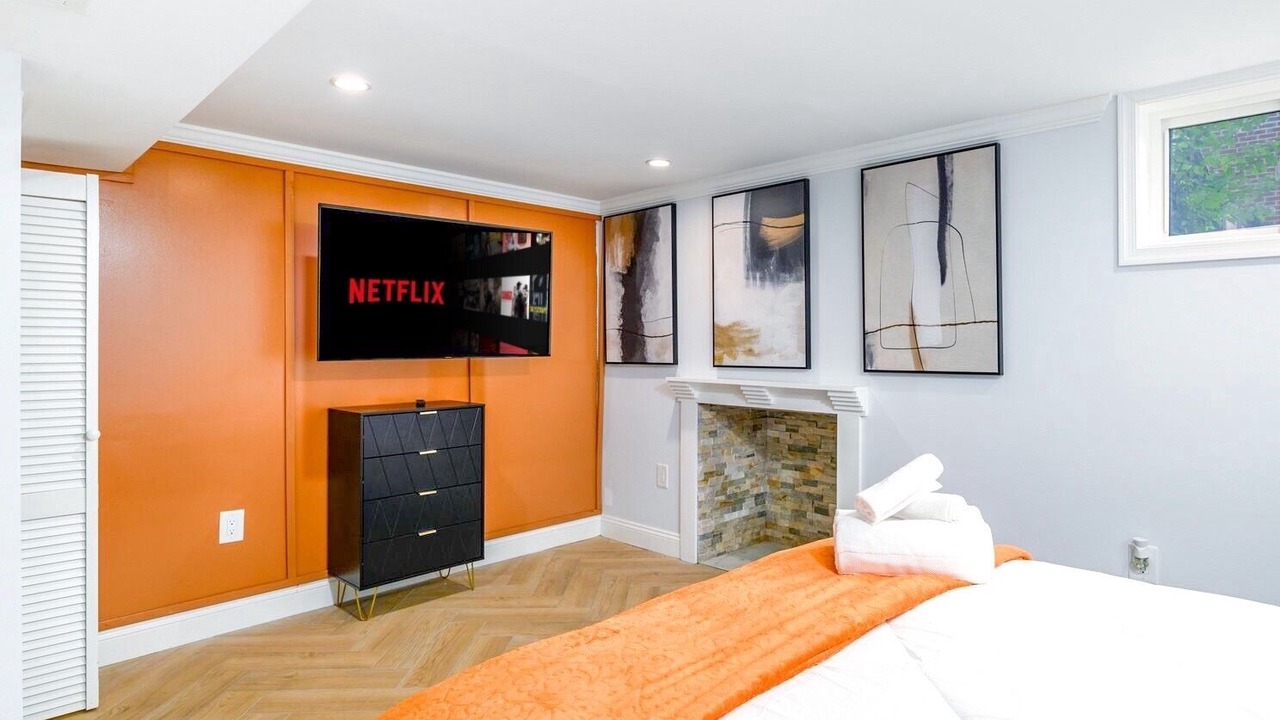 Photo of Bedroom in Mount Rainier