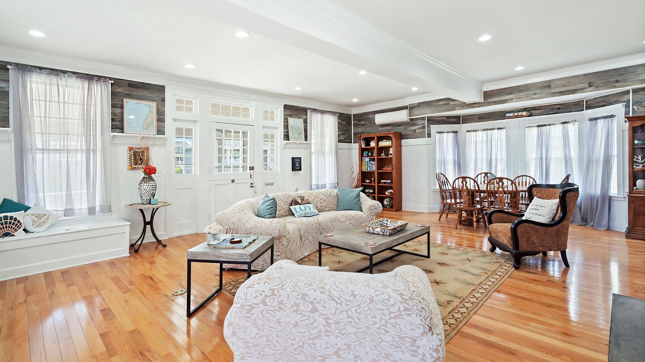 Photo of Livingroom in Point Pleasant Beach
