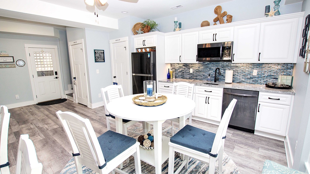 Photo of Kitchen in Corolla Light