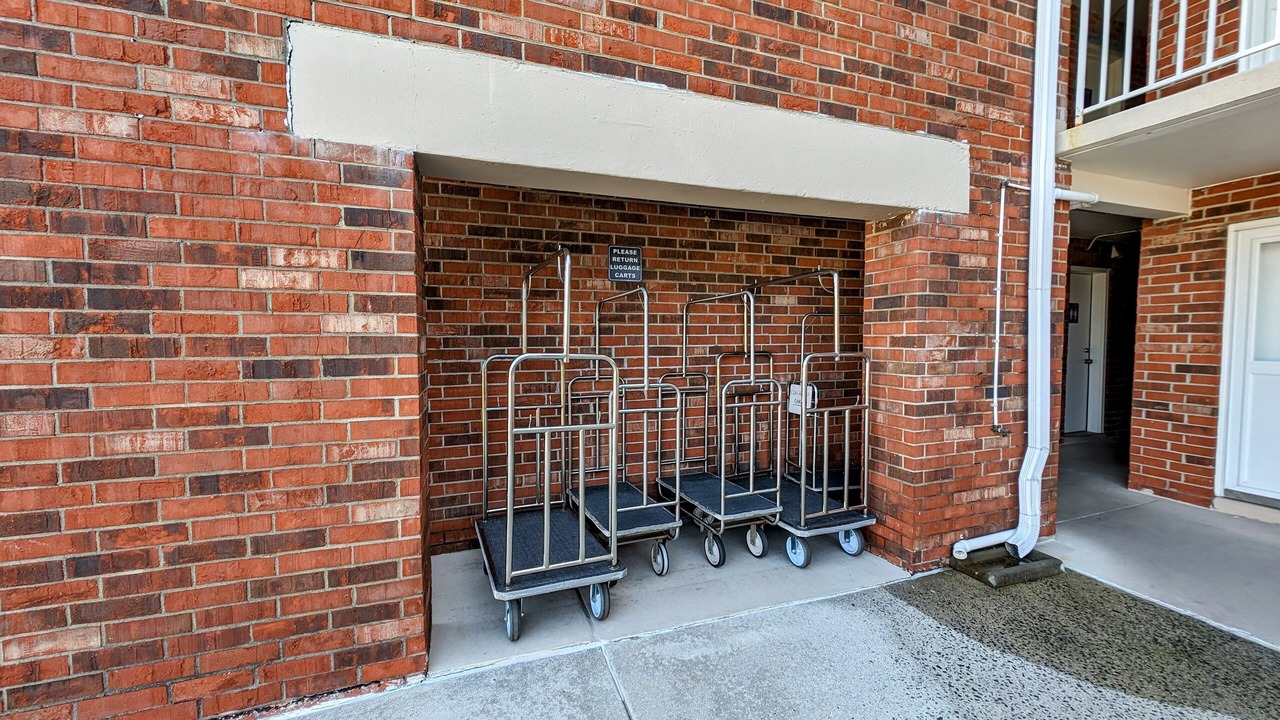 Photo of Outdoor in Admiral Estates