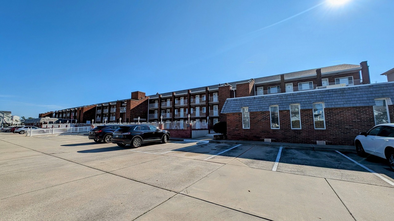 Photo of Outdoor in Admiral Estates