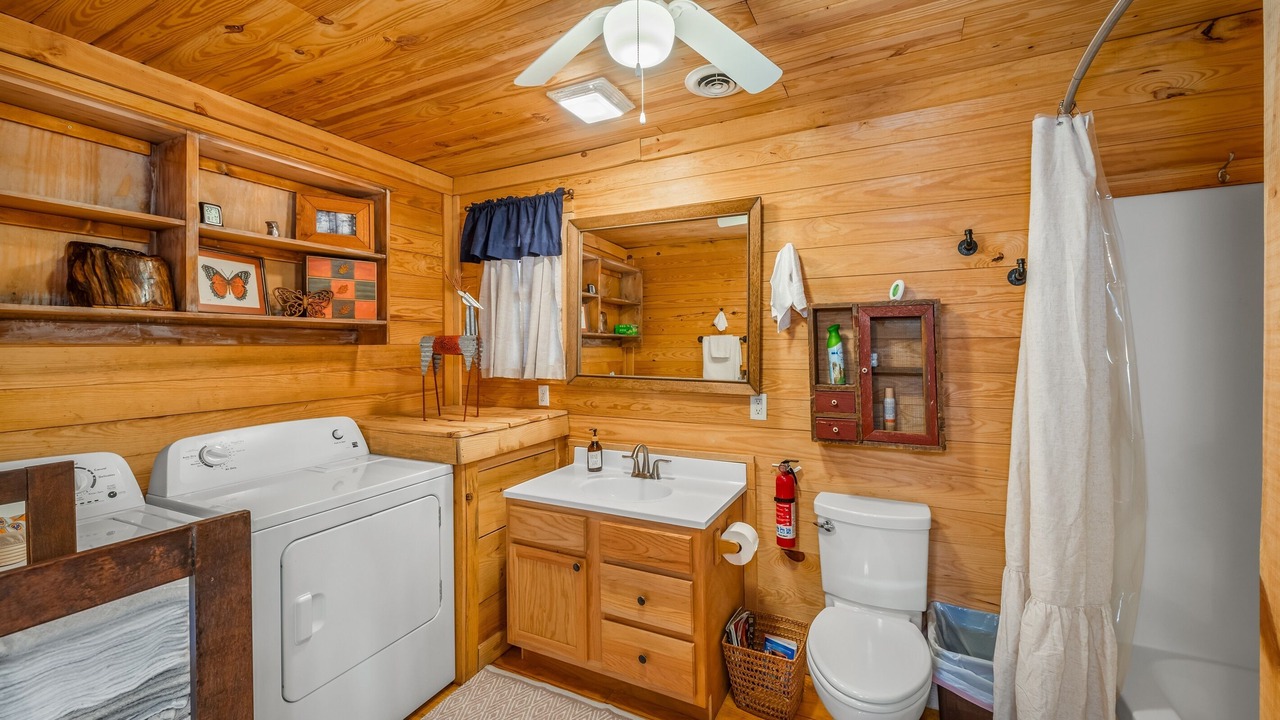 Photo of Bathroom in Mentone