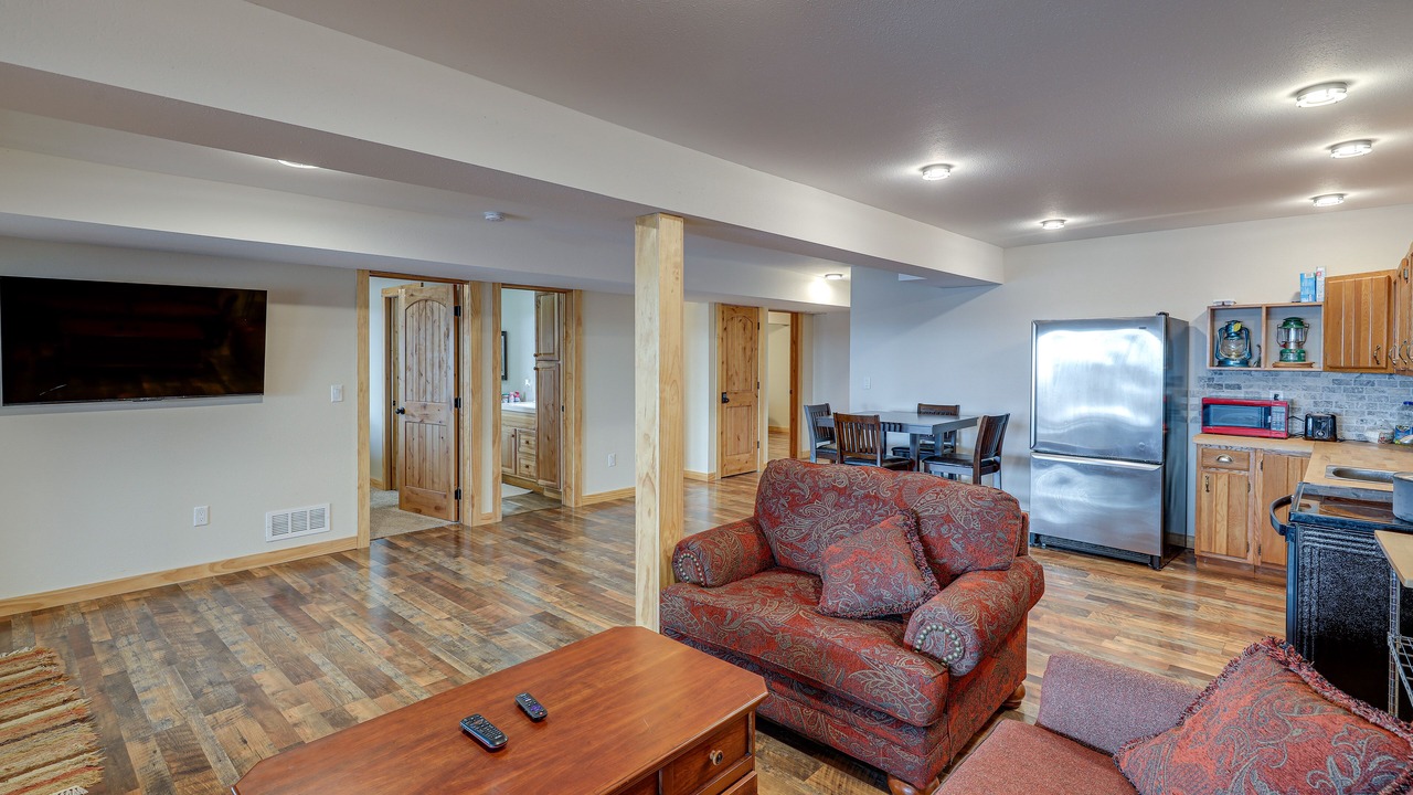 Photo of Livingroom in Yankton