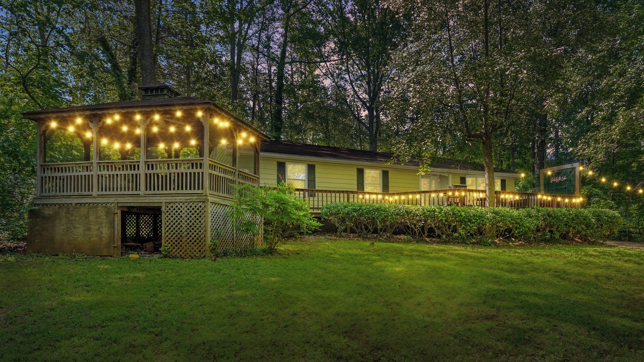 Photo of Outdoor in Livingston