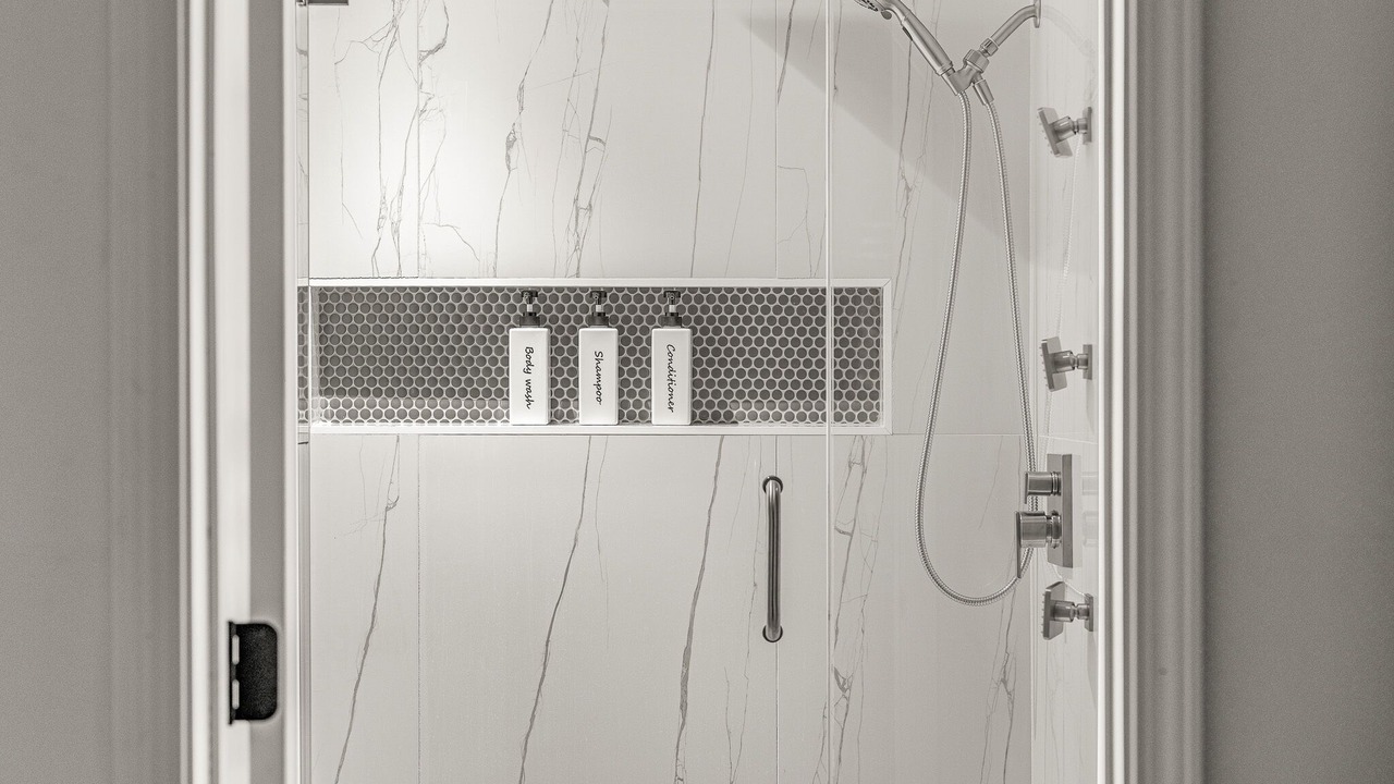 Photo of Bathroom in Roswell