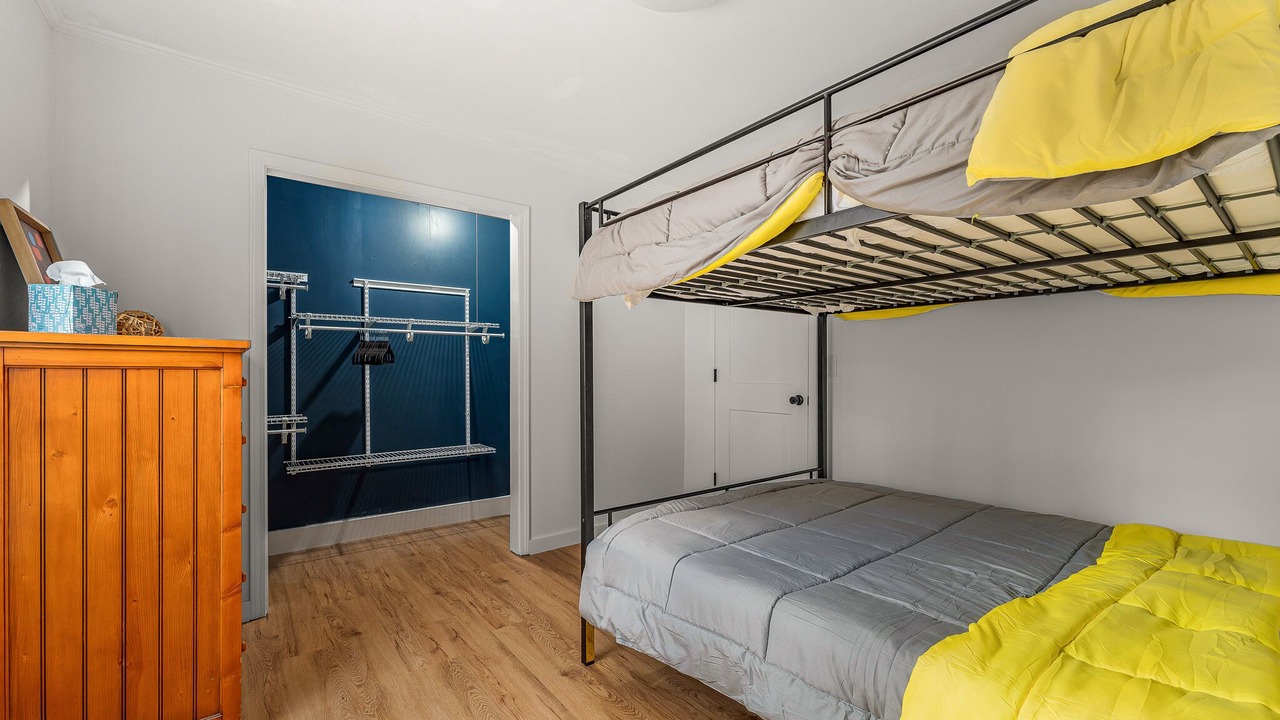 Photo of Bedroom in Roswell