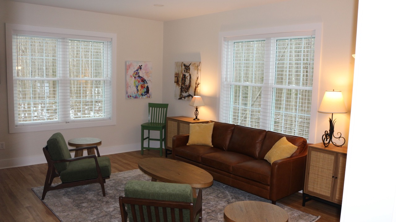 Photo of Livingroom in Milton