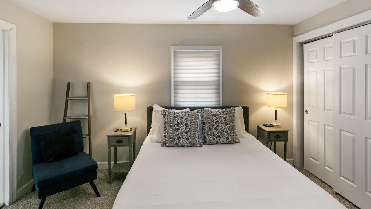 Photo of Bedroom in Libertyville