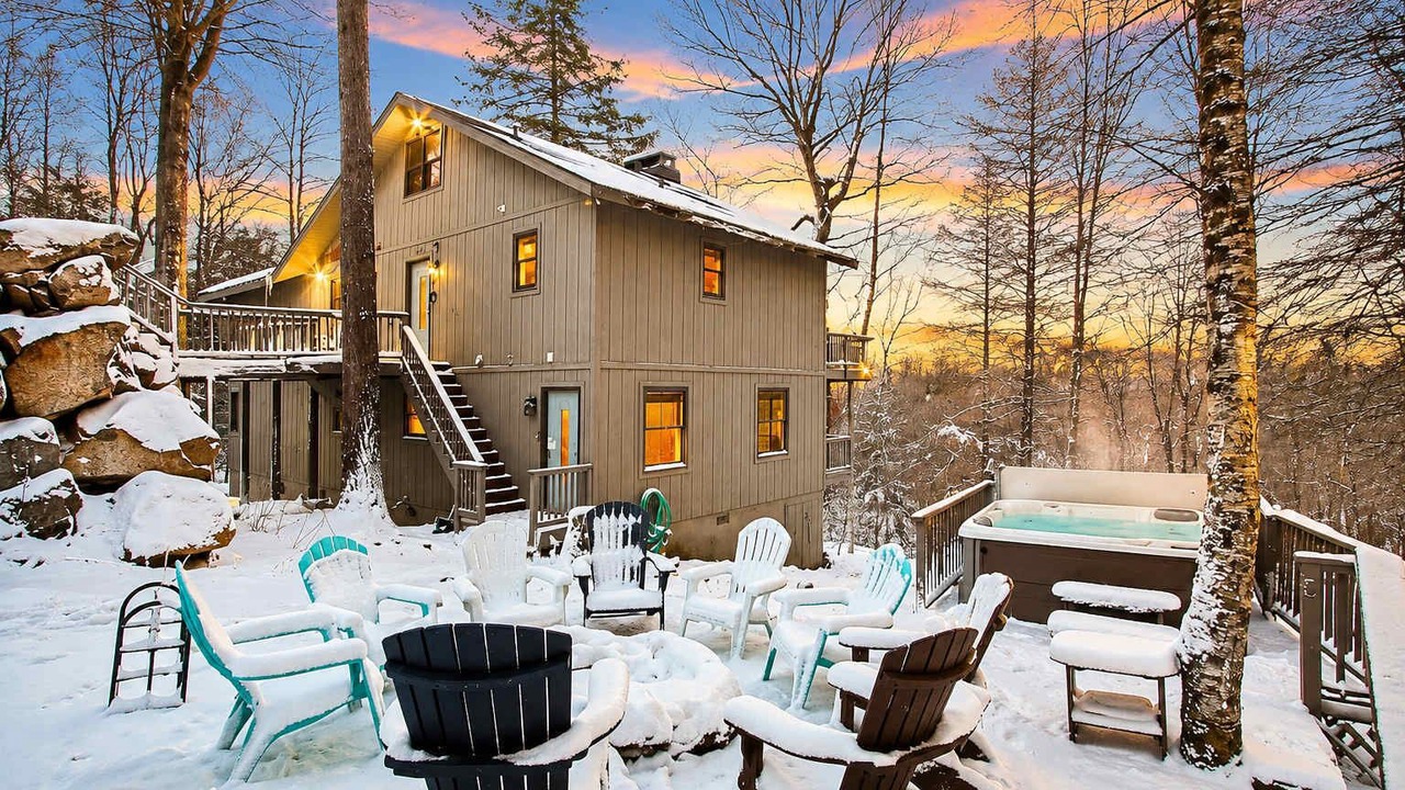 Photo of Patio Balcony in Beech Mountain