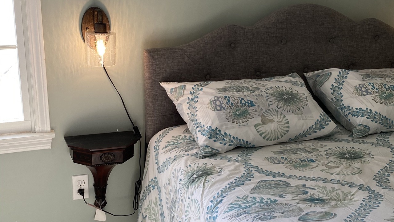 Photo of Bedroom in Spring Lake