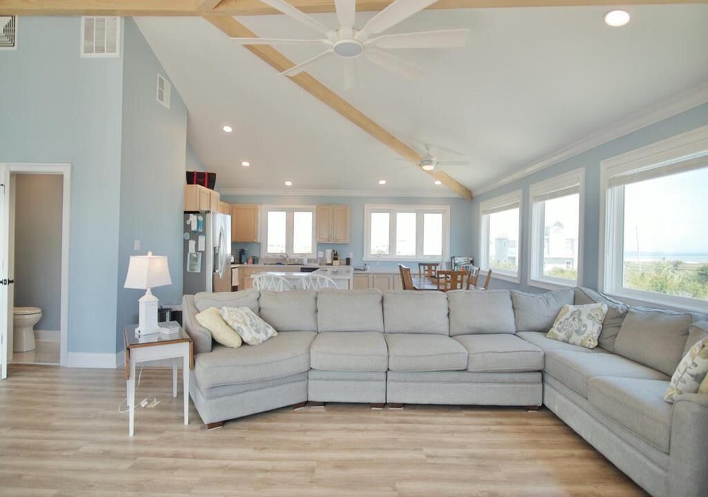 Photo of Livingroom in Dennisville