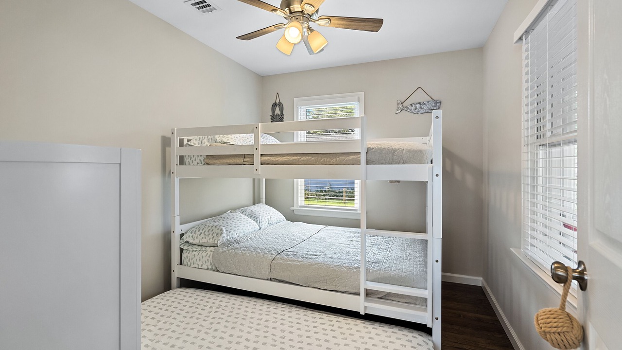 Photo of Bedroom in Ortley Beach