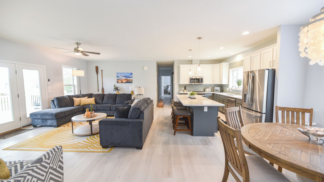 Photo of Livingroom in Long Neck